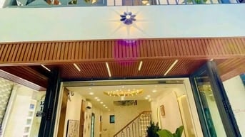 Bán gấp nhà siêu rẻ đ.Đặng Thùy Trâm, p.13, Bình Thạnh. Giá 3,12 tỷ