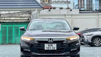 Xe Honda Accord nhập khẩu Thái Lan 2022