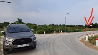 Lô đất HXH gần Khu Hành Chính sát thị trấn dt 130m2 ONT giá 800 TL