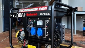 Máy phát điện Hyundai HY30CLE - Chạy xăng giá rẻ