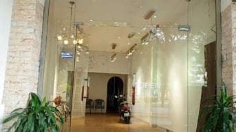 CHO THUÊ MẶT TIỀN TẦNG TRỆT KINH DOANH 182 LÊ LAI, BẾN THÀNH, Q.1