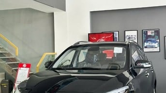 MG ZS STD 1.5 CVT màu đen 2025 siêu đẹp