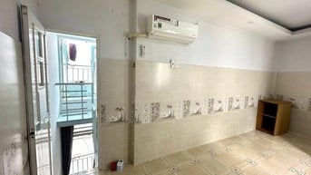 Cho thuê nhà hẻm 4m(0XH) Thích Quảng Đức, P.4, Q.Phú Nhuận giá 7.5tr