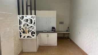 Nhà cho thuê nguyên căn 2.5tr ở lâu dài