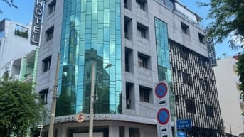 Bán gấp nhà MT đường Trần Hưng Đạo Quận 5 DT 8m x 20m giá 52 tỷ