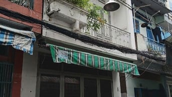 Nhà bán ngay trung tâm giá rẻ, thu nhập cao!