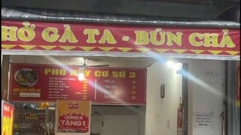cần sang gấp quán phở đang kinh doanh 