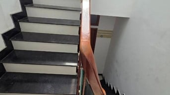 Nhà xây 6 tầng cách đường Phan Đăng Lưu vài bước chân P3 Phú Nhuận
