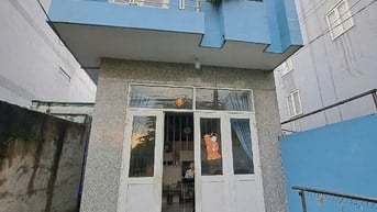 Cho thuê nhà 120m 1 trệt 1 lầu 14tr quốc lộ 13 cũ Thủ Đức