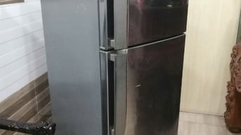 Thanh lý tủ lạnh LG GRS362S 306 lít mới 95%