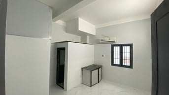 Cho thuê CHDV mới tinh 25m2 ngay góc 2 mặt tiền cửa sổ, rất tiện nghi,