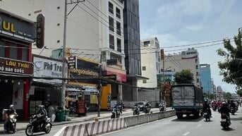 Bán nhà 2MT ID4557 Huỳnh Tấn Phát Quận 7. DT 20x35m