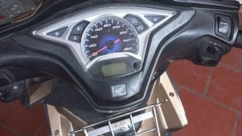 Nhà thừa xe cần bán xe zin máy chất chưa sửa chữa