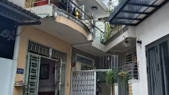Nhà Phú Nhuận, Chính Chủ 29.9m2, 4PN, 3 lầu, 3VS