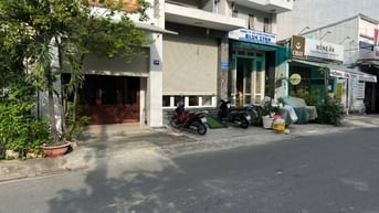 Cho thuê mặt bằng 4x10m, mặt tiền đường 14A khu Cư Xá Ngân Hàng Quận 7
