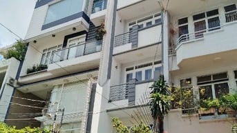 Toà nhà VP hẻm xe hơi đường 3 tháng 2 (7 tầng; 3,6mx17,5m). Gá 13 tỷ