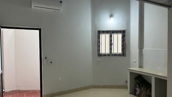 Cho thuê nhà tư khép kín, mới xây 50m sử dụng