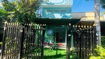Bán nhanh đất và nhà đẹp, vị trí đẹp tại Mỹ Phước, TP Long Xuyên, An G