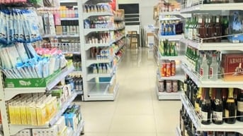 QUẬN 7,NHÀ BÈ TUYỂN 03 NV NỮ  CHO CỬA HÀNG PHÂN PHỐI MỸPHẨM 