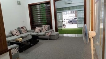 Cho thuê nhà mặt phố Thiên Hiền, Mỹ Đình: 100m2, 5 tầng, 38tr
