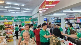 Cửa hàng cần bổ sung gấp Trung tuổi bán hàng, tạp vụ, bảo vệ,thu ngân 
