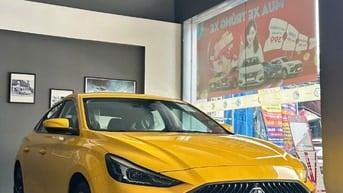 MG5 Luxury 1.5 CVT vàng thể thao 2024 siêu đẹp