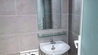 CHỦ NGỢP BÁN NHÀ MẶT TIỀN ĐƯỜNG DT826-LONG AN CÓ THƯƠNG LƯỢNG 