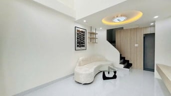 Chủ kẹt vốn KD cần bán Gấp nhà Phạm Văn hai P3-Tân Bình 3Tỷ650/48m2 