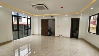 CC bán nhà 65m2x7t, lô góc P.Nguyễn Chí Thanh. 22,5 tỷ. 