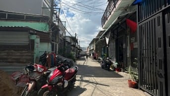 Bán nhà hẻm xe hơi đường phạm đăng giảng DT 4x23 đúc lửng bán 5,2 tỷ 