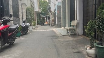 Bán nhà.vừa ở . vừa cho thê  diên tích 61m  3tầng 4pn.  7.7 tỷ 