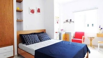 Phòng Studio trợ giá, sạch tinh, ngay trung tâm, Bạch Đằng sb