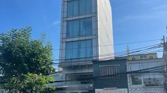  Bán nhà mặt tiền bến vân đồn.P6.Q4,dt:4.2x21m,giá: 23.5tỷ( 5lầu)