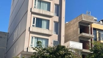  Cho thuê nhà mặt tiền tân vĩnh P4.Q4,dt:4x15m,giá:30tr/tháng(4lầu)