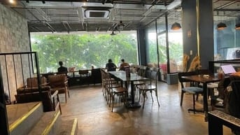 Cần sang quán cafe mặt tiền đường, P1 Gò Vấp – khu sầm uất, đông dân 