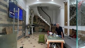 Bán nhà Nghĩa Dũng, oto đỗ cửa, kinh doanh đỉnh, 25m2, 6.6 tỷ