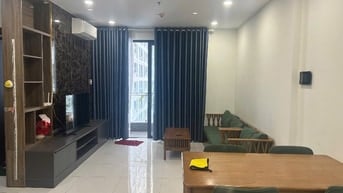 Cho thuê căn 3PN 2WC full nội thất C-Skyview, vào ở ngay, view hồ bơi