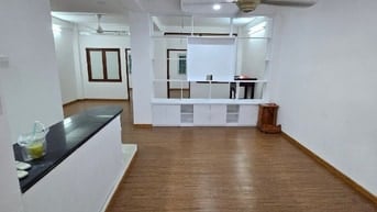 CHÍNH CHỦ cần bán căn hộ chung cư 74m2