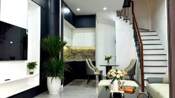 NHÀ MỚI NGỌC THỤY 47M2X 5 TẦNG, MT 4M. FULL NỘI THẤT. 7.6 TỶ