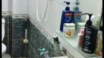 Phòng cho thuê, có bancol, cửa số thoáng mát, đường hẻm xe tải vào ok