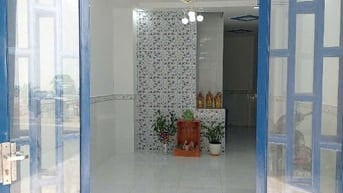 Bán nhà gấp Thị trấn Cần Giuộc ,shr 1tret 2 lầu . giá 1.7 tỷ 