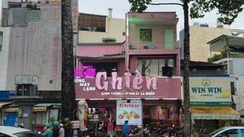 Cho thuê 215 Đường 3/2, Phường 9, Quận 10, đối diện Việt Nam Quốc Tự
