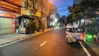 Bán nhà đường số phường Tân Phú Quận 7. Ngay chợ Tân Mỹ, giá 8,6 tỷ 