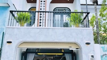 ⭐️Nhà 2 Lầu tuyệt đẹp Cao Cấp xe hơi để trong nhà Quang Trung, P8, Q.G