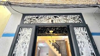 🔥🔥🔥 Nhà đẹp vào có liền 1 lầu,có sổ hồng, kế quận 7 🔥🔥🔥