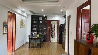 Chính Chủ bán Căn Hộ tầng Đẹp Căn Góc No7 Trần Đăng Ninh, Cầu Giấy.HN