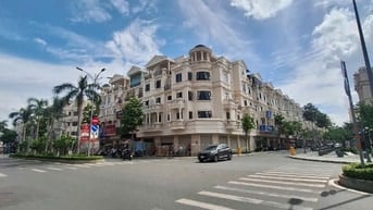 Cho thuê 2 căn liền kề đường số 3 KDC Cityland Park Hill_DT:10mx20m