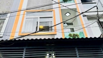 Nhà 4,1 x 11 đúc 1 trệt 2 lầu Quang Trung phường 8 gò vấp 