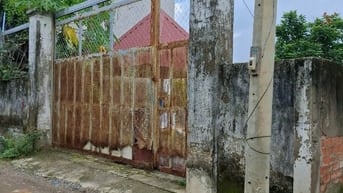 Chính chủ bán 4.5 tỉ/ 605m2, lô góc 2mt đường 9 Long phước, Q9