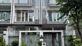 Nhà KDC Dương Hồng, DT 10x19m có Hầm, đất 190m2 DTSD 650m2